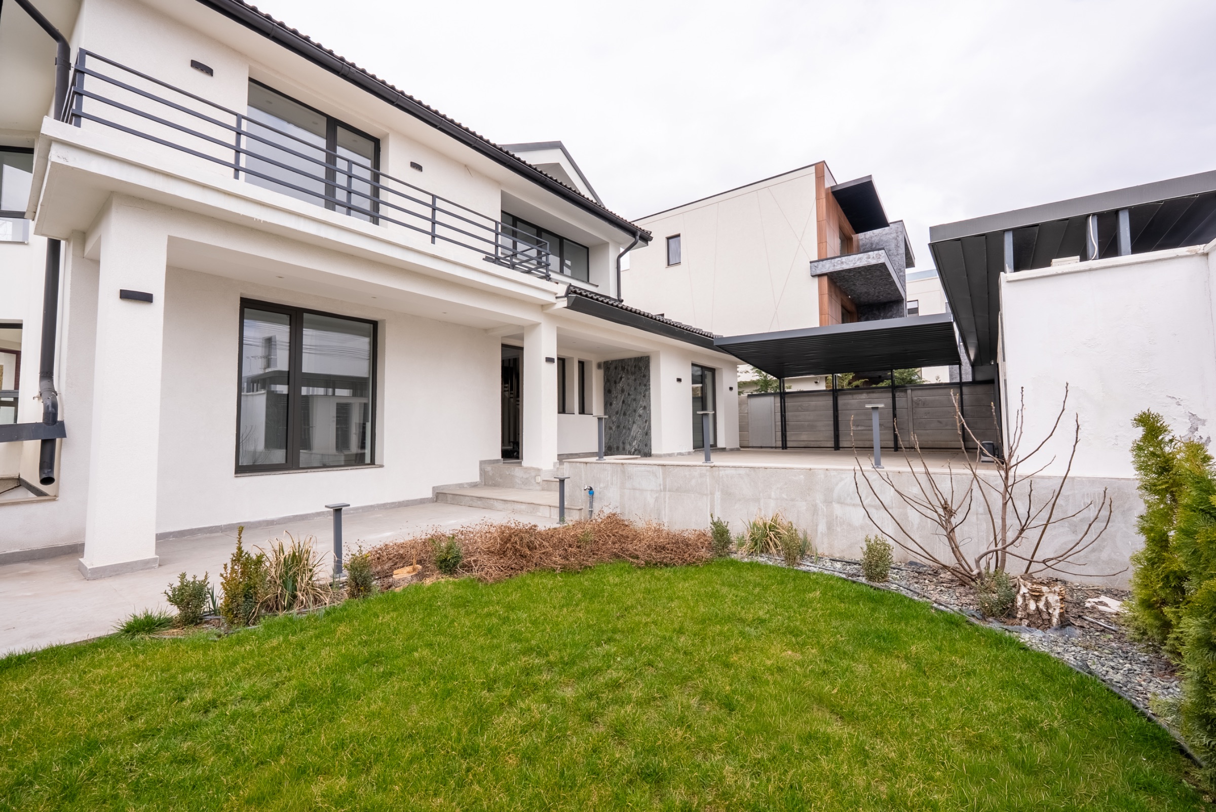 Vilă Nouă | Finisaje Moderne, Grădină Generoasă | Zona Nord