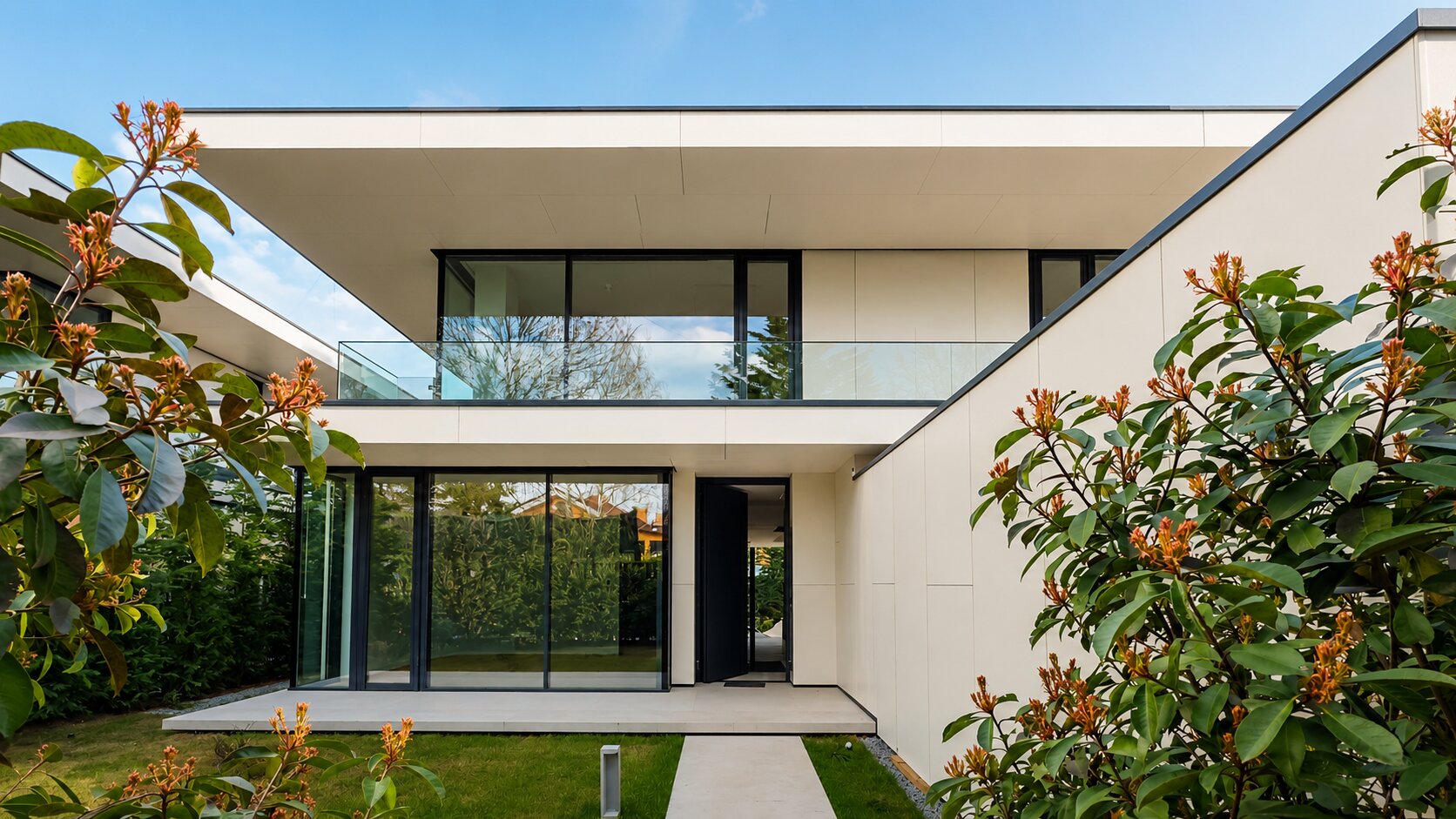 Vilă Premium de Închiriat 2025 | Piscină Încălzită, Smart Home | Iancu Nicolae | 335 mp