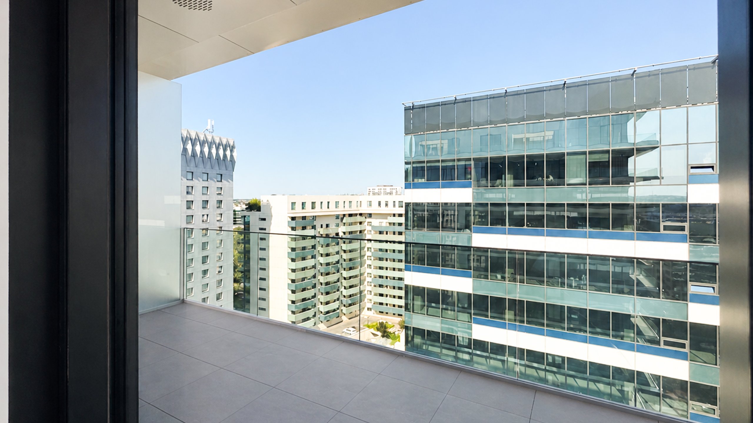 Apartament 2 Camere Mobilat și Utilat | One Floreasca Towers | 48 mp Utili + Terasă 17,6 mp | Vizavi de Promenada