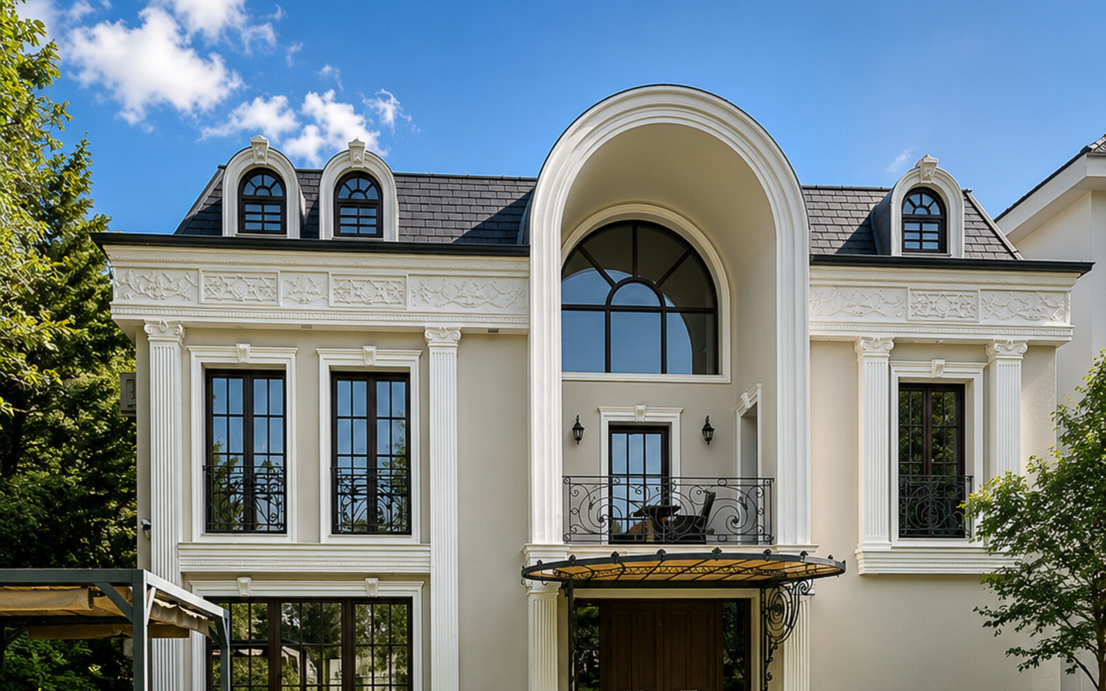 Vilă Clasică de Lux | Iancu Nicolae | 590 mp Utili + 630 mp Curte